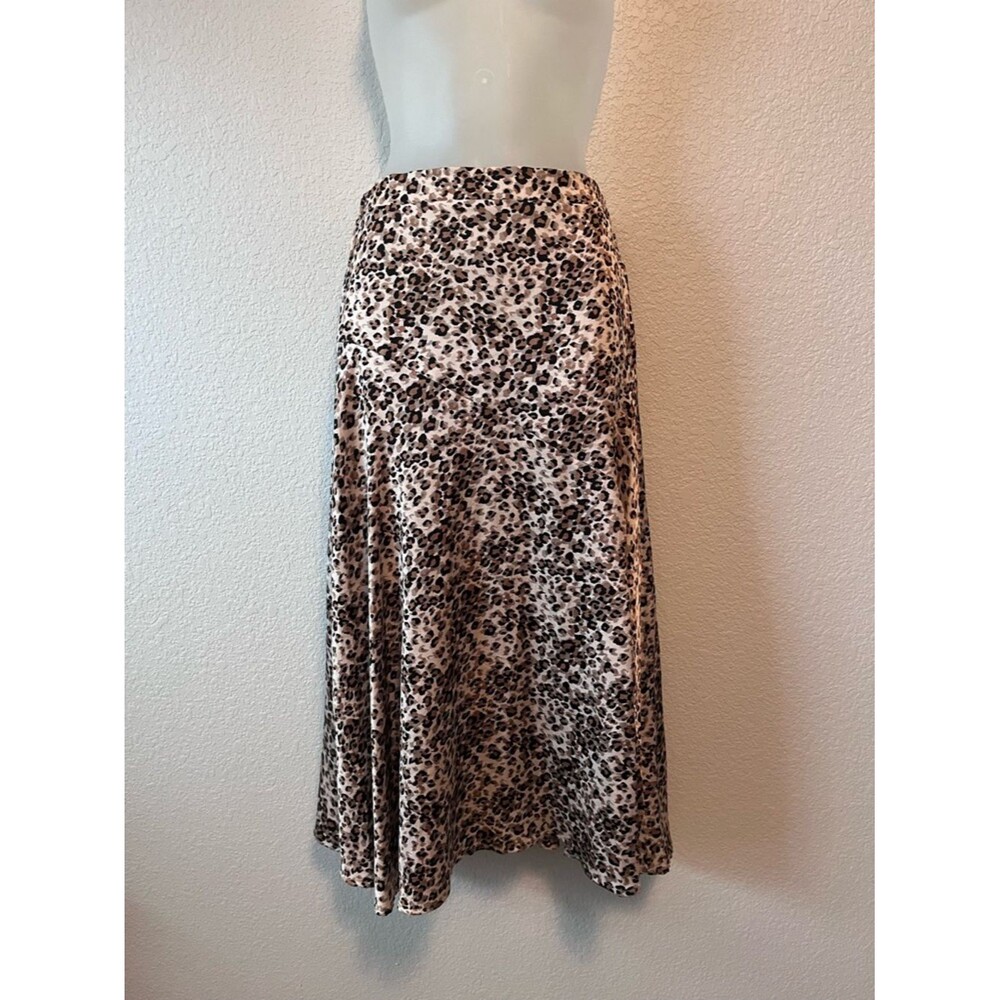 Chenault Leopard-Print Midi flowy Skirt in front side slit Size Sm